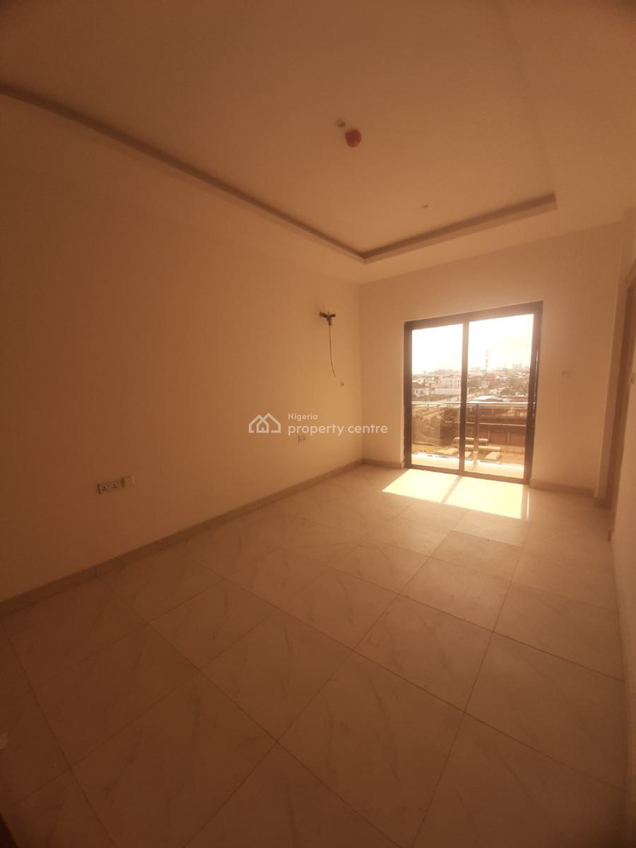 Newly Built and Serviced with 24/7 Power Supply 2 Bedroom En-suite Fla, Lekki Phase 1, Lekki, Lagos, Flat / Apartment for Rent