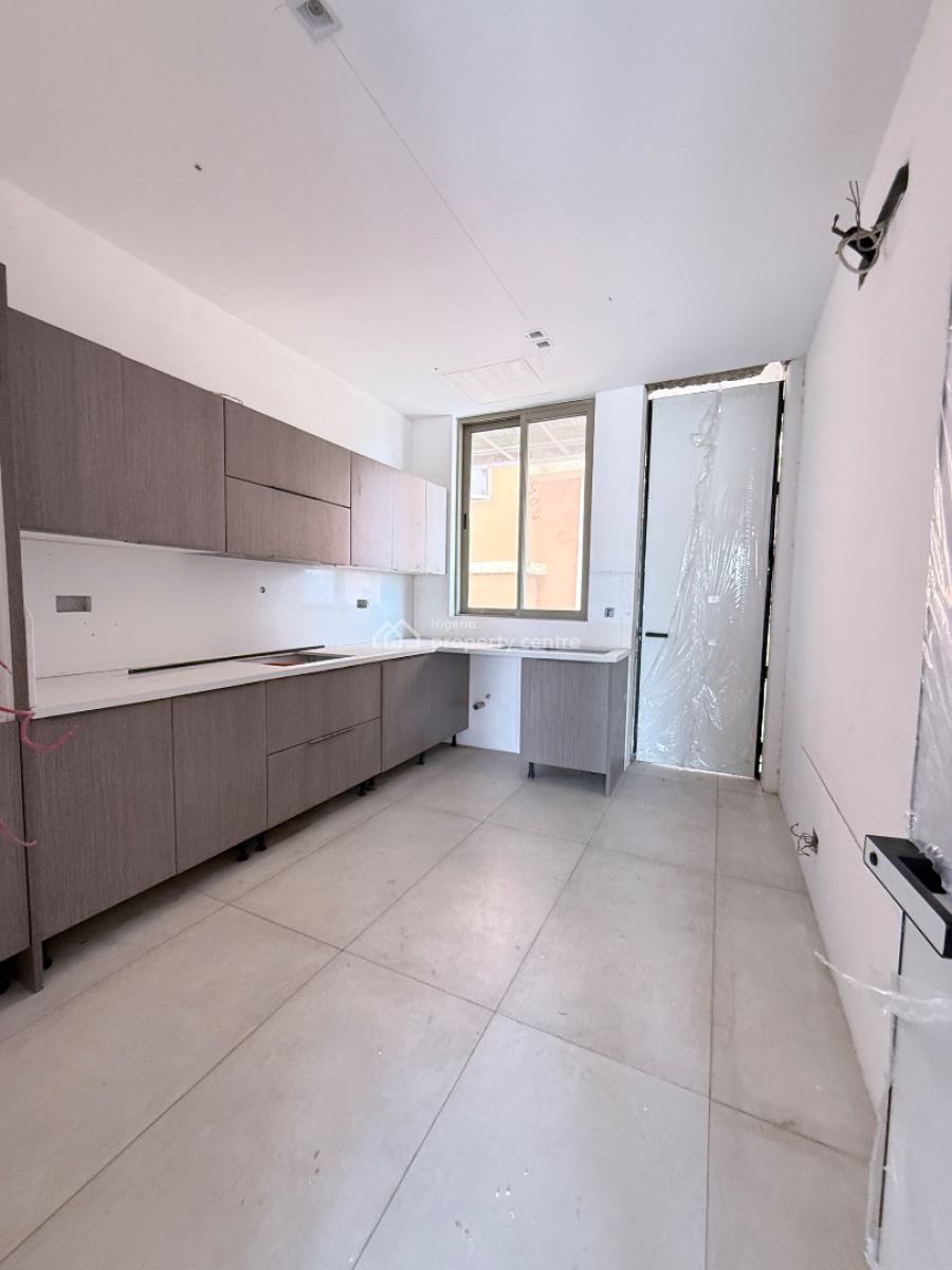 4 Bedroom Maisonette with Bq, Lekki Right, Lekki Phase 1, Lekki, Lagos, Flat / Apartment for Sale