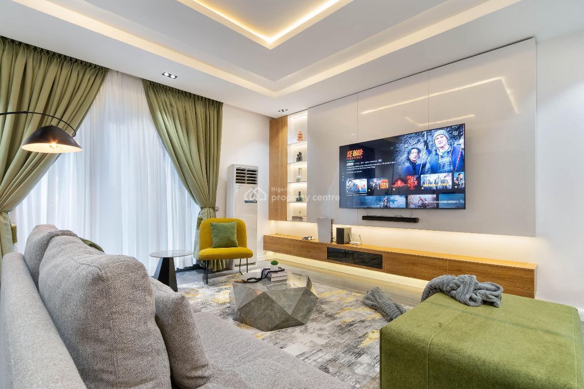 Luxury City View 2 Bedroom Apartment, Swimming Pool, Ps5 and Snooker, Freedom Way, Off Admiralty Way, Lekki Phase 1, Lekki, Lagos, Flat / Apartment Short Let