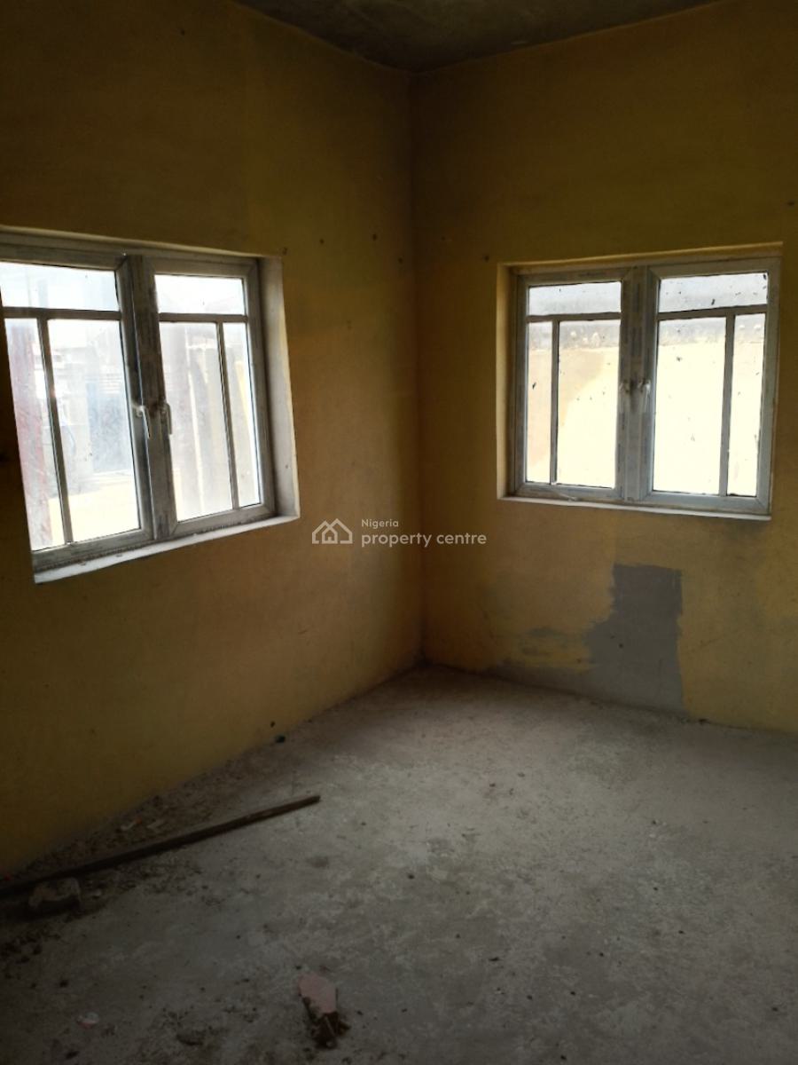 Mini Flat, Macaulay Off Bayeku Road, Igbogbo, Ikorodu, Lagos, Block of Flats for Sale