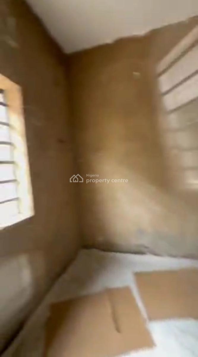 Very Decent and Spacious Mini Flat, Igbobi, Yaba, Lagos, Mini Flat (room and Parlour) for Rent
