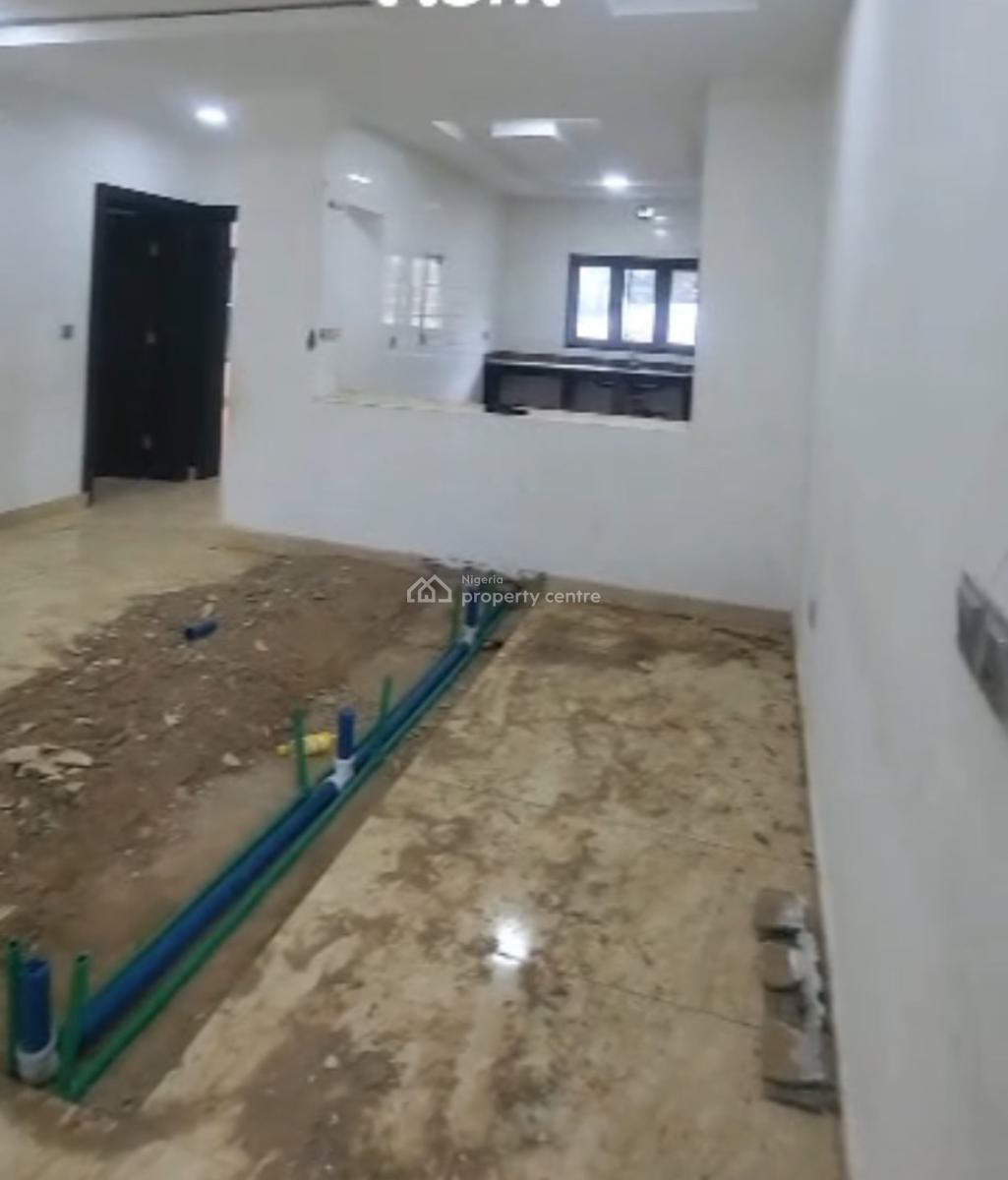 Spacious Luxury 3 Bedroom Flat , Tarred Rd, By Arab, Utako, Abuja, Flat / Apartment for Rent