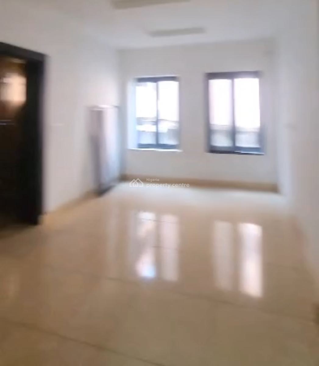 Spacious Luxury 3 Bedroom Flat , Tarred Rd, By Arab, Utako, Abuja, Flat / Apartment for Rent