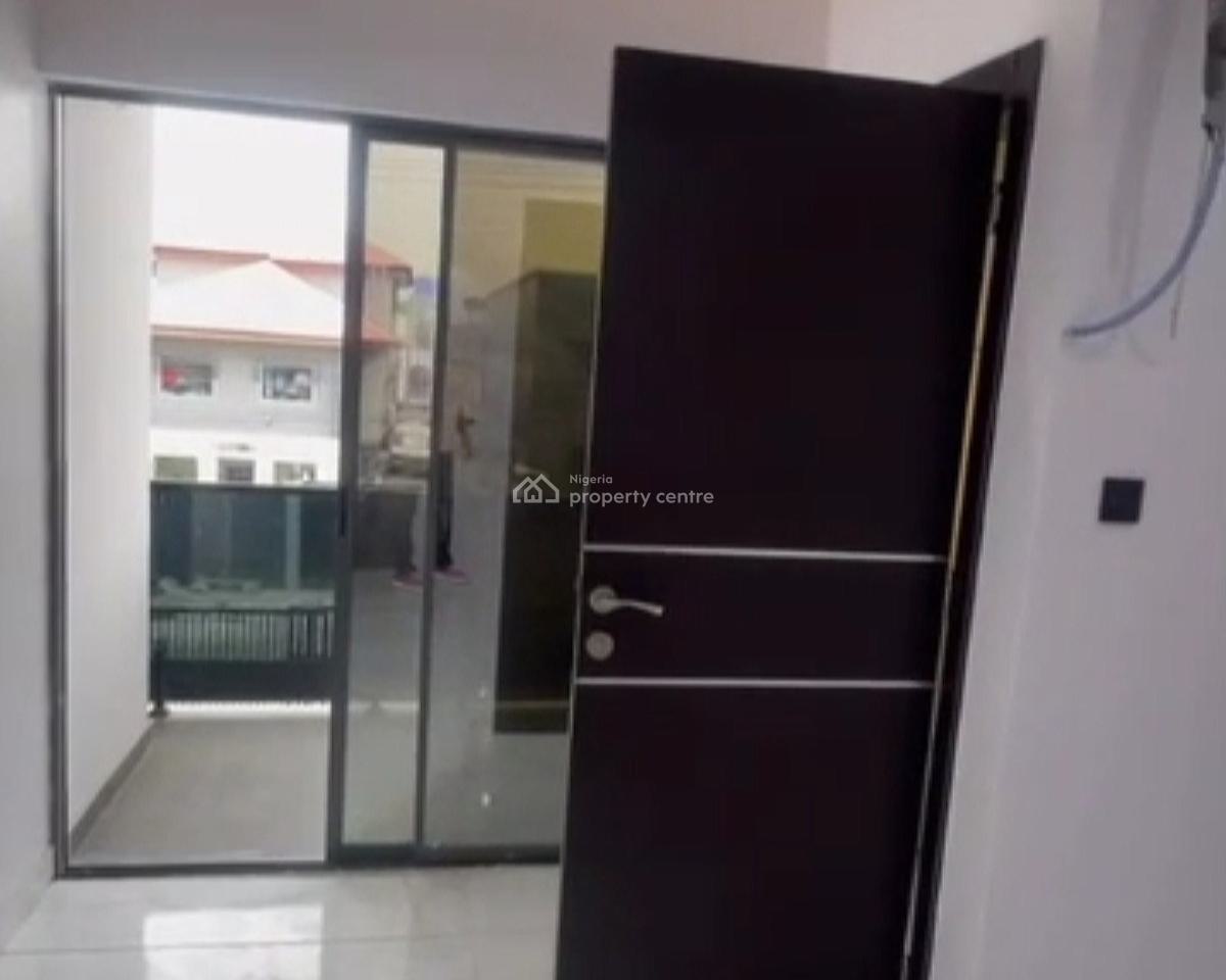 Ten (10) Units of 3 Bedrooms Flats, Off Admiralty Way, Lekki Phase 1, Lekki, Lagos, Flat / Apartment for Sale