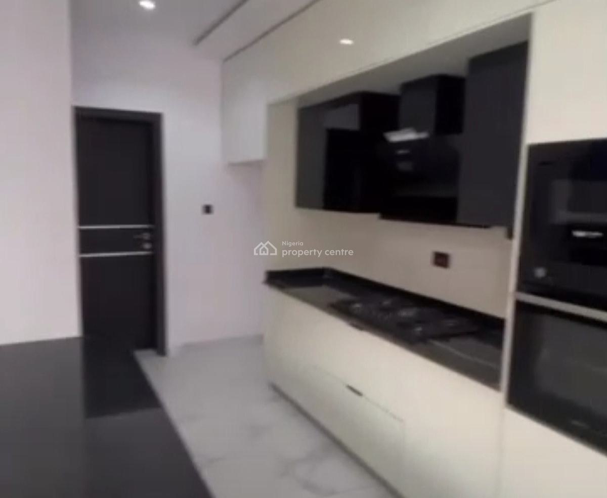 Ten (10) Units of 3 Bedrooms Flats, Off Admiralty Way, Lekki Phase 1, Lekki, Lagos, Flat / Apartment for Sale