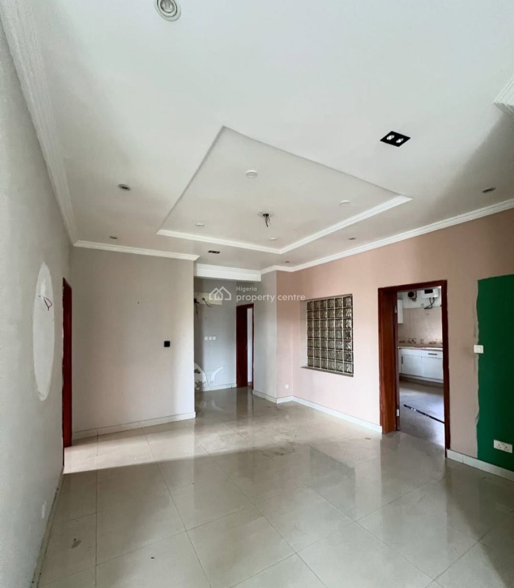 Self-serviced, Come with Your Own Generator 3 Bedroom En-suite Flat, Lekki Phase 1, Lekki, Lagos, Flat / Apartment for Rent
