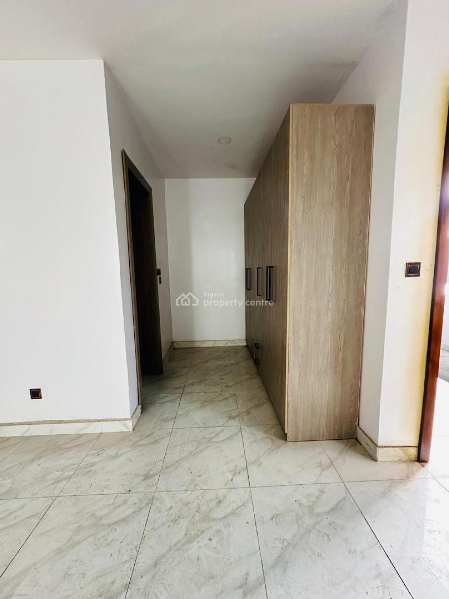 Magnificent 5 Bedroom with Bq, Ikeja Gra, Ikeja, Lagos, Detached Duplex for Sale