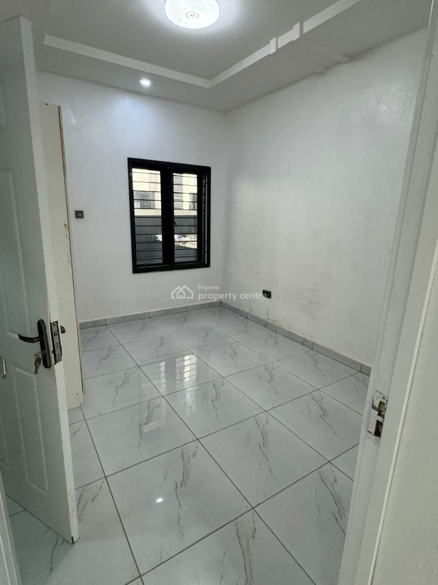 Three Bathrooms Semi Detached Duplex, Ogombo, Ajah, Lagos, Semi-detached Duplex for Sale