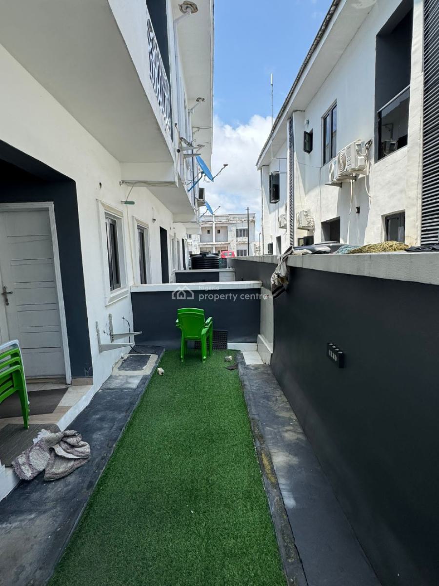 Three Bathrooms Semi Detached Duplex, Ogombo, Ajah, Lagos, Semi-detached Duplex for Sale