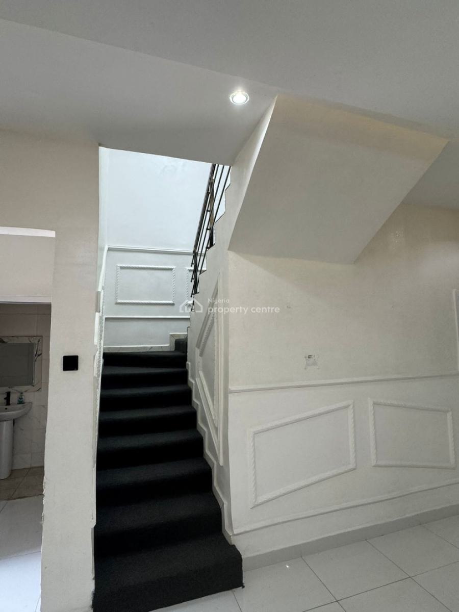 Three Bathrooms Semi Detached Duplex, Ogombo, Ajah, Lagos, Semi-detached Duplex for Sale