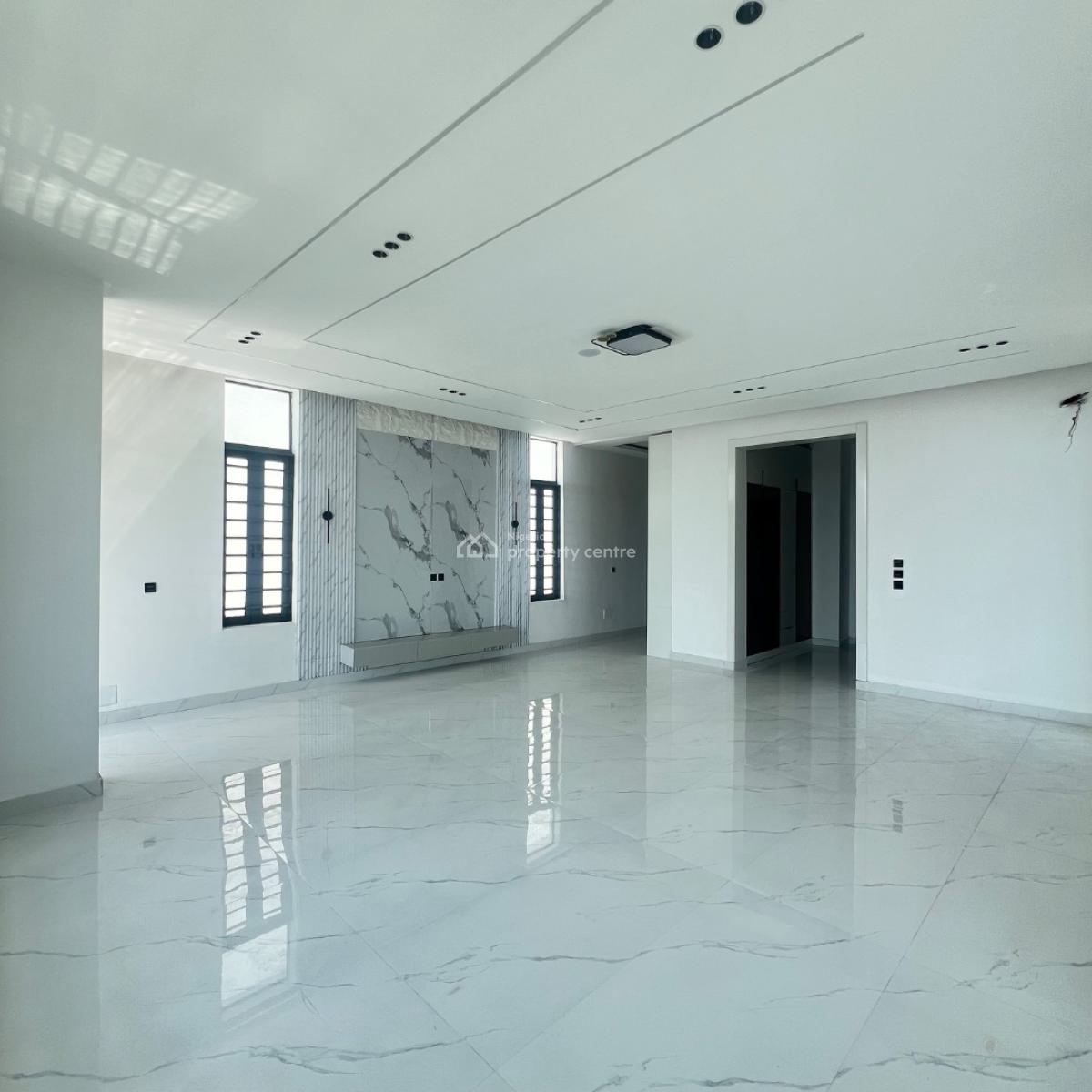 6 Bedroom & Bq, Ikota, Lekki, Lagos, Detached Duplex for Sale