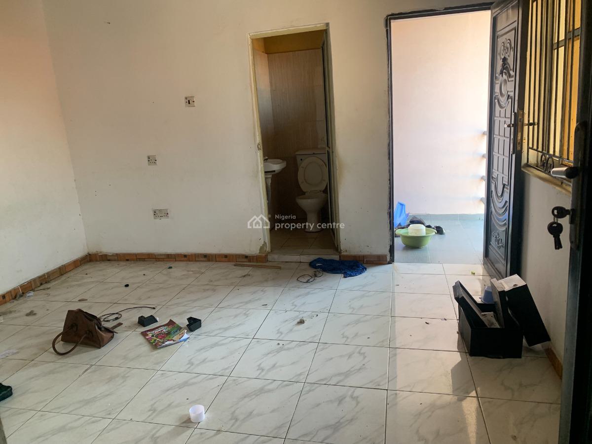 Sharp Mini Flat Upstairs with Guest Toilet, Abijo, Victory Villa Estate, Ajah, Lagos, Mini Flat (room and Parlour) for Rent