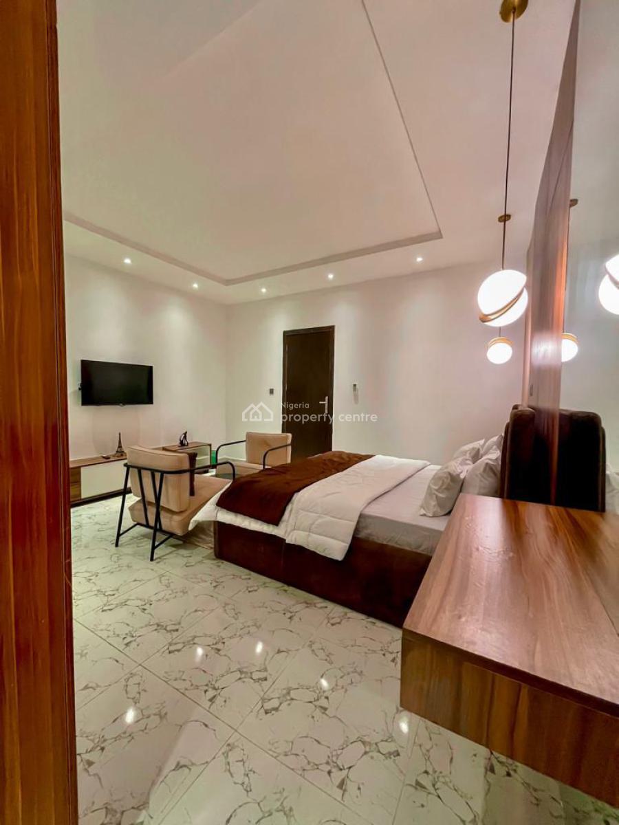 Luxury 3 Bedroom Apartment with Gym and Swimming Pool, Ikate, Lekki, Lagos, Flat / Apartment Short Let