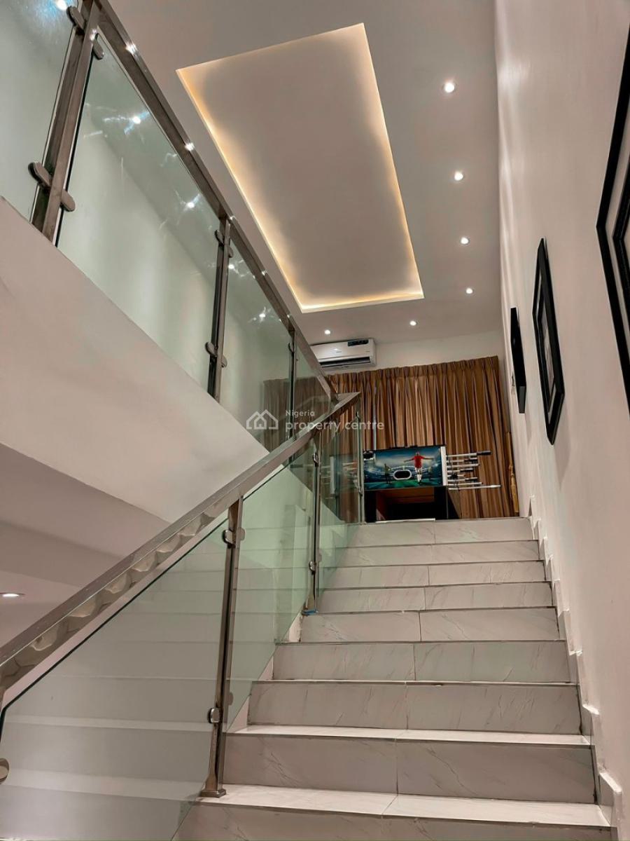 Luxury 3 Bedroom Apartment with Gym and Swimming Pool, Ikate, Lekki, Lagos, Flat / Apartment Short Let