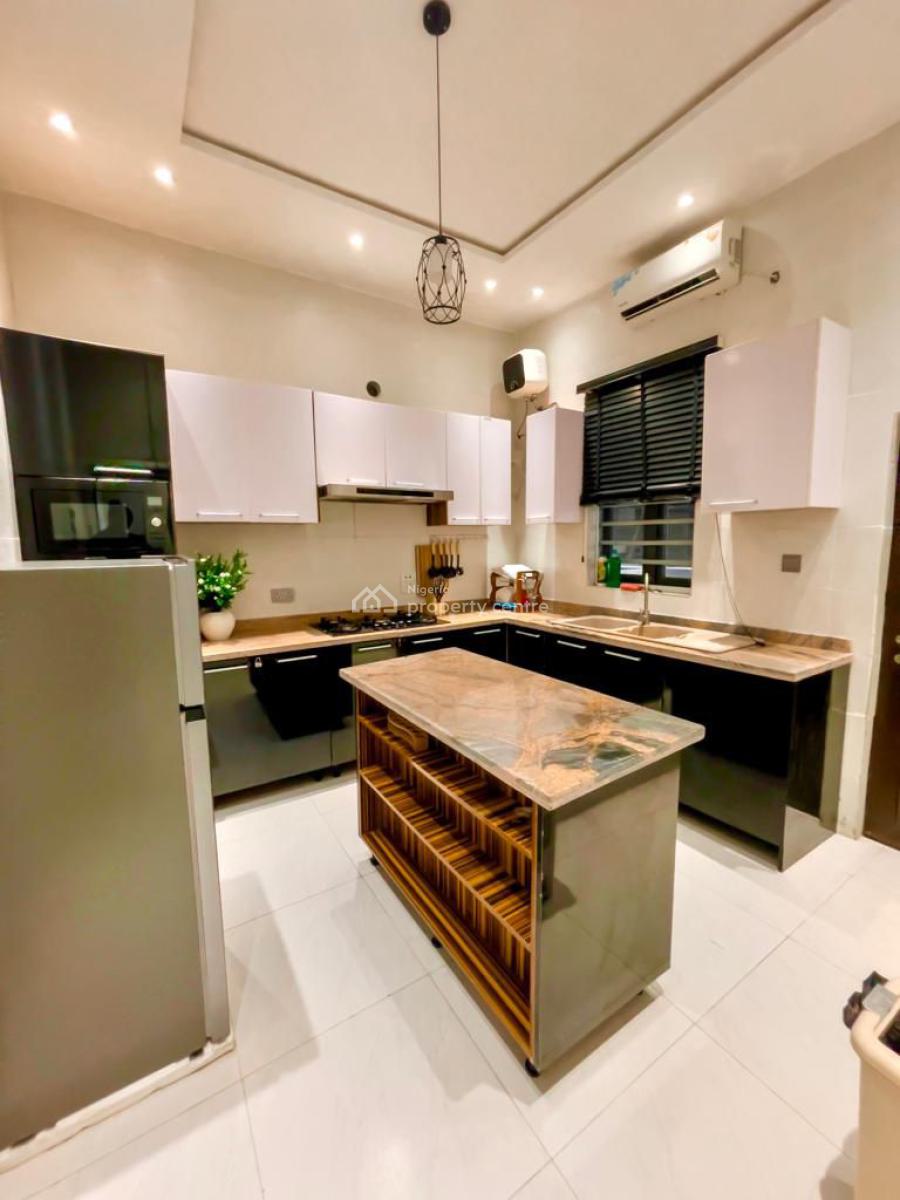 Luxury 3 Bedroom Apartment with Gym and Swimming Pool, Ikate, Lekki, Lagos, Flat / Apartment Short Let