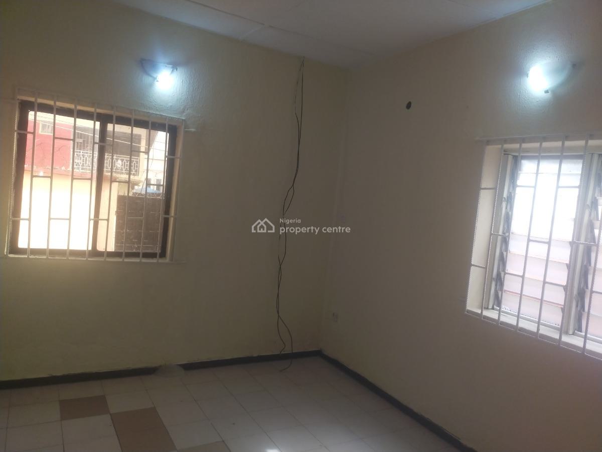 3 Bedroom Flat, Mende, Maryland, Lagos, Flat / Apartment for Rent
