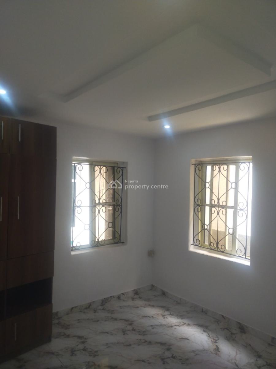 2 Bedroom Flat, Ilupeju, Lagos, Flat / Apartment for Rent
