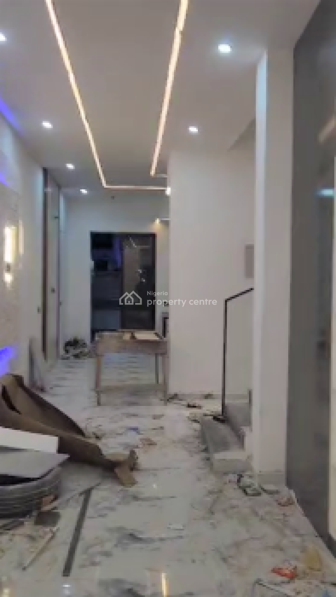 5 Bedroom Semi-detached Duplex, Ologolo, Lekki, Lagos, Semi-detached Duplex for Sale
