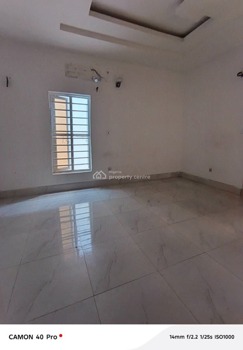 Master Bedroom Studio Apartment with Kitchen Inside, Chukwuma Umeh Street, Chevron, Lekki, Lagos, Self Contain (single Rooms) for Rent