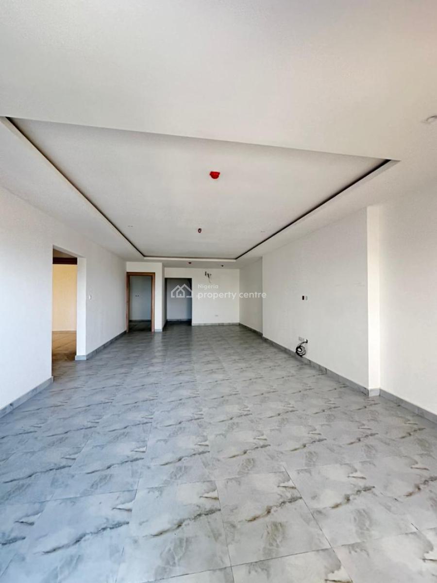 Luxurious 3 Bedroom Apartment with Bq, Pool and Elevator, Lekki Phase 1, Lekki, Lagos, Block of Flats for Sale
