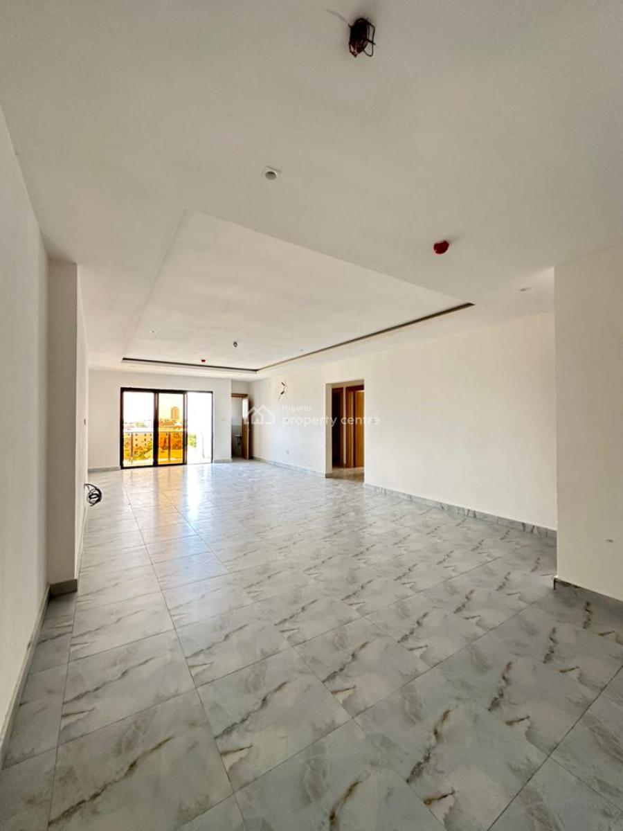 Luxurious 3 Bedroom Apartment with Bq, Pool and Elevator, Lekki Phase 1, Lekki, Lagos, Block of Flats for Sale