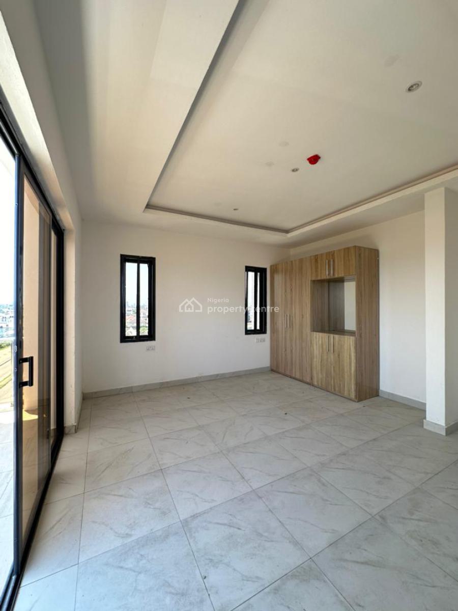 Luxurious 3 Bedroom Apartment with Bq, Pool and Elevator, Lekki Phase 1, Lekki, Lagos, Block of Flats for Sale