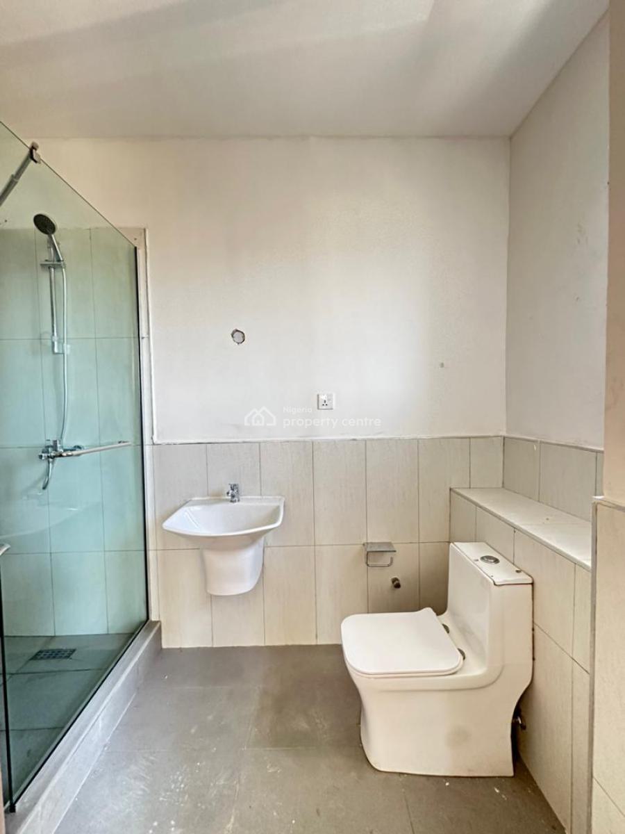 Luxurious 3 Bedroom Apartment with Bq, Pool and Elevator, Lekki Phase 1, Lekki, Lagos, Block of Flats for Sale