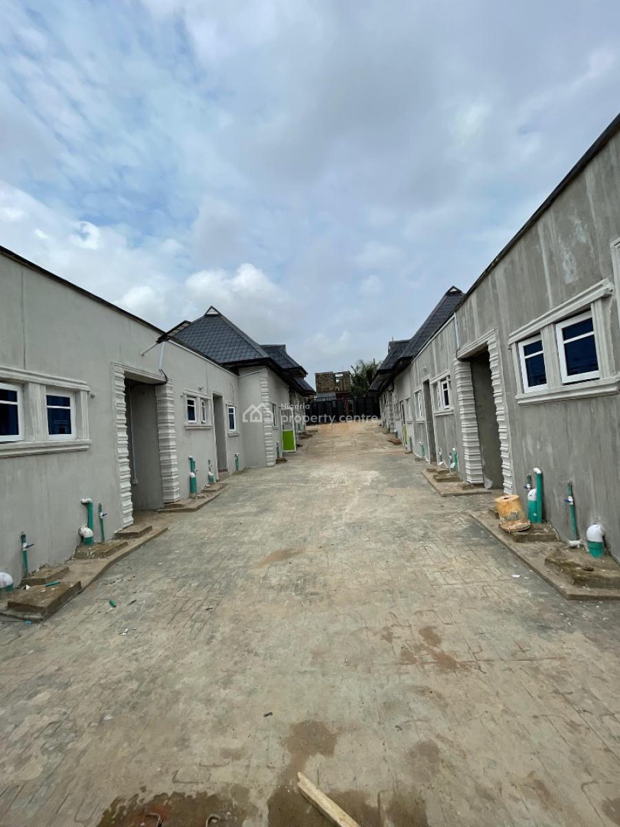One Bedroom Mini Flat, Mowe Town, Ogun, Flat / Apartment for Rent