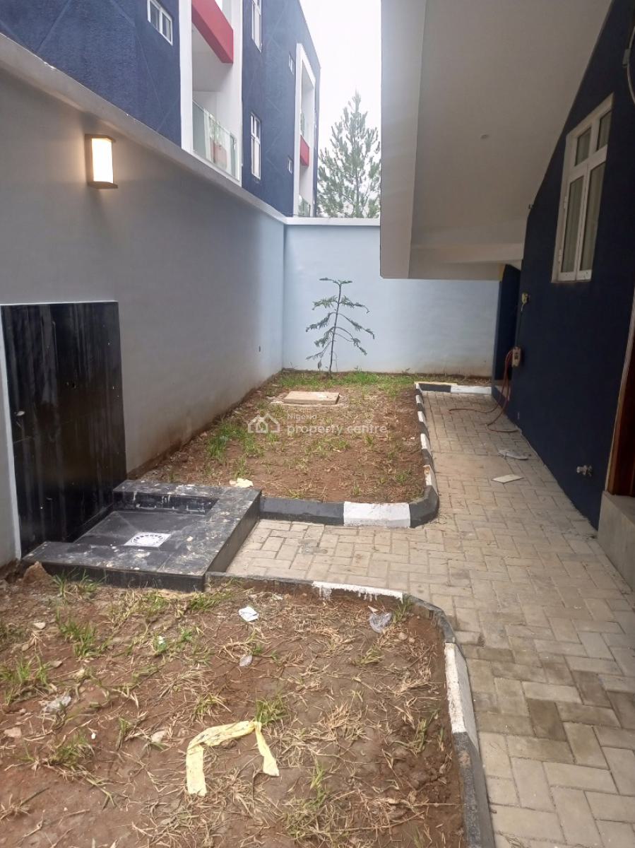 Luxurious 4-bedroom Detached Duplex, Off Isaac John Street, Ikeja Gra, Ikeja, Lagos, Detached Duplex for Rent