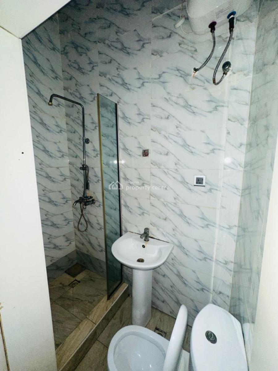 Convertible Miniflat From a Shared Apartment, Chevron, Tulip Haven Gate 2, Lekki, Lagos, Flat / Apartment for Rent