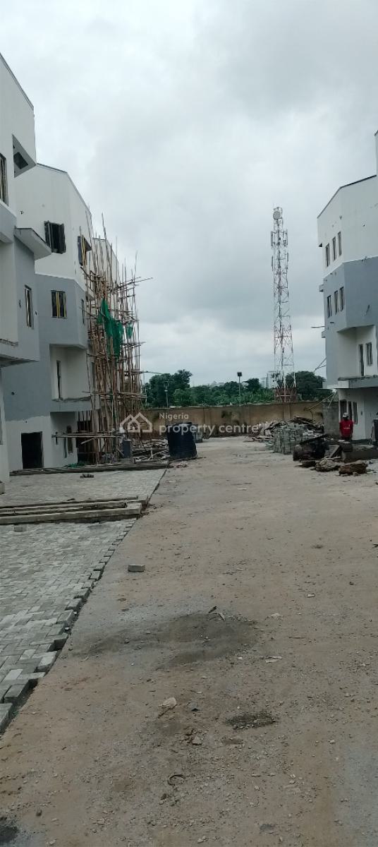 Luxury 4 Bedrooms Terrace Duplex + Bq in an Estate, Ngozi Okonjo Iweala Way, Wuye, Abuja, Terraced Duplex for Sale