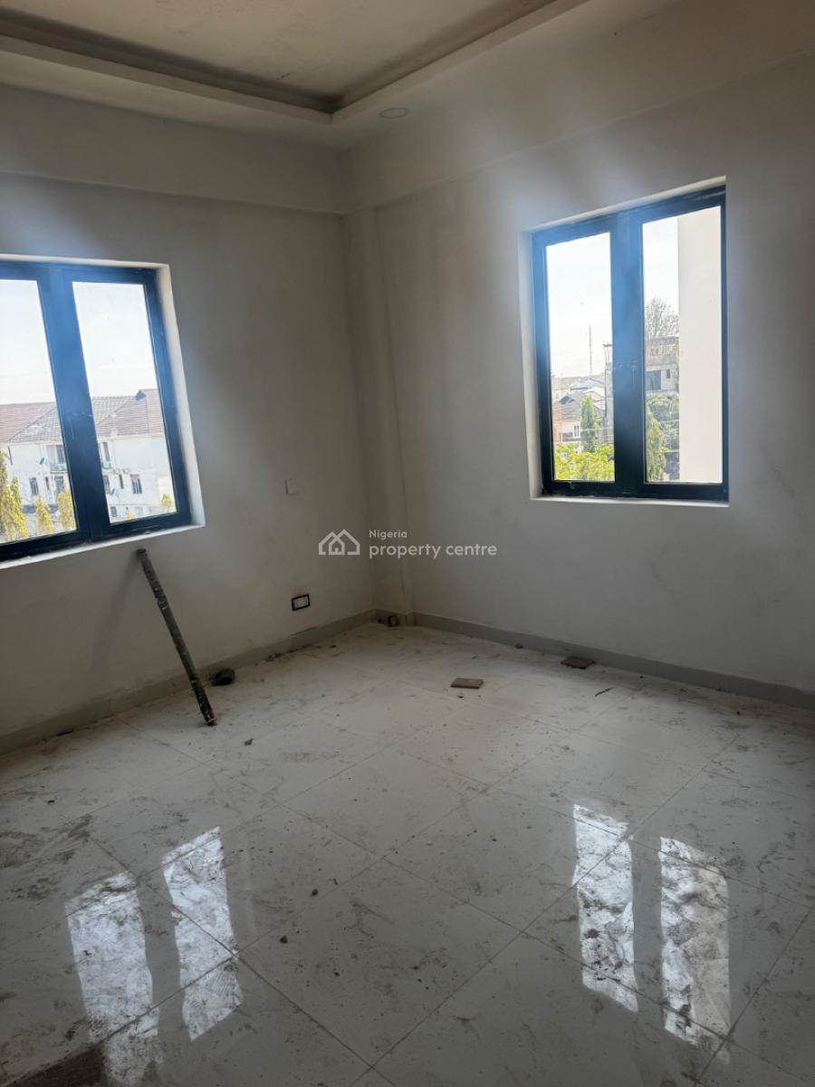 Well Finished 3 Bedroom Apartment, Lekki Phase 1, Lekki, Lagos, Flat / Apartment for Rent