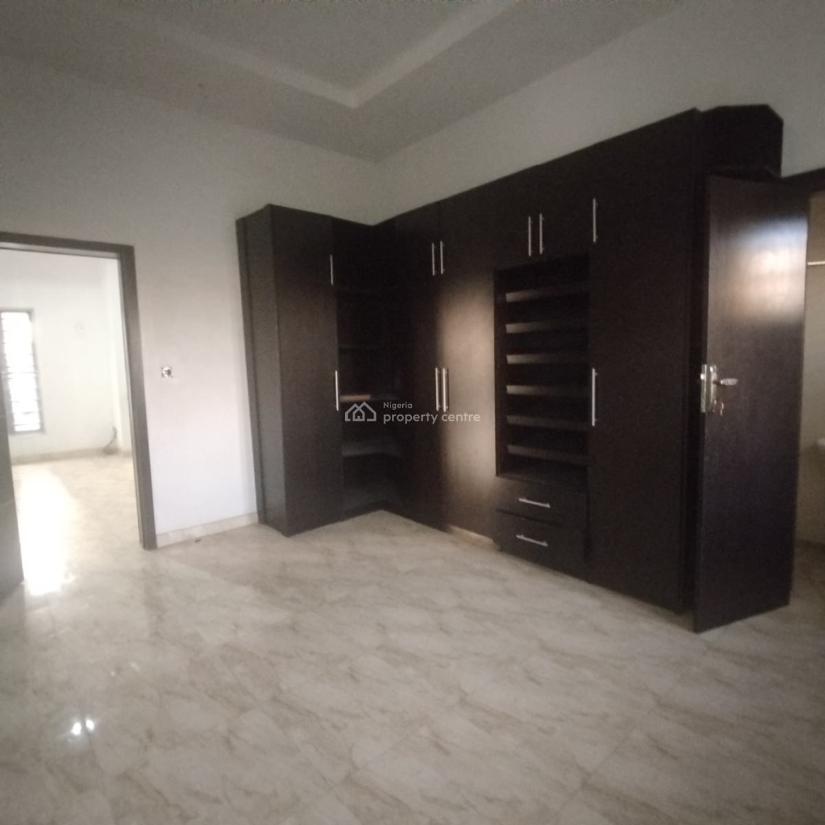 Spacious 5 Bedroom Fully Detached Duplex with Bq, Chevron Drive, Lekki Expressway, Lekki, Lagos, Detached Duplex for Rent