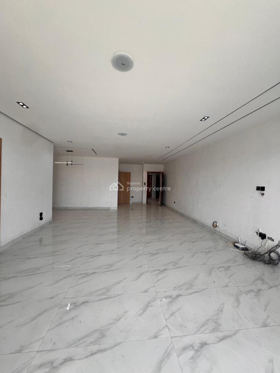 Newly Built and Spacious 2 Bedroom Apartment with Swimming Pool, Lekki Phase 1, Lekki, Lagos, Flat / Apartment for Sale