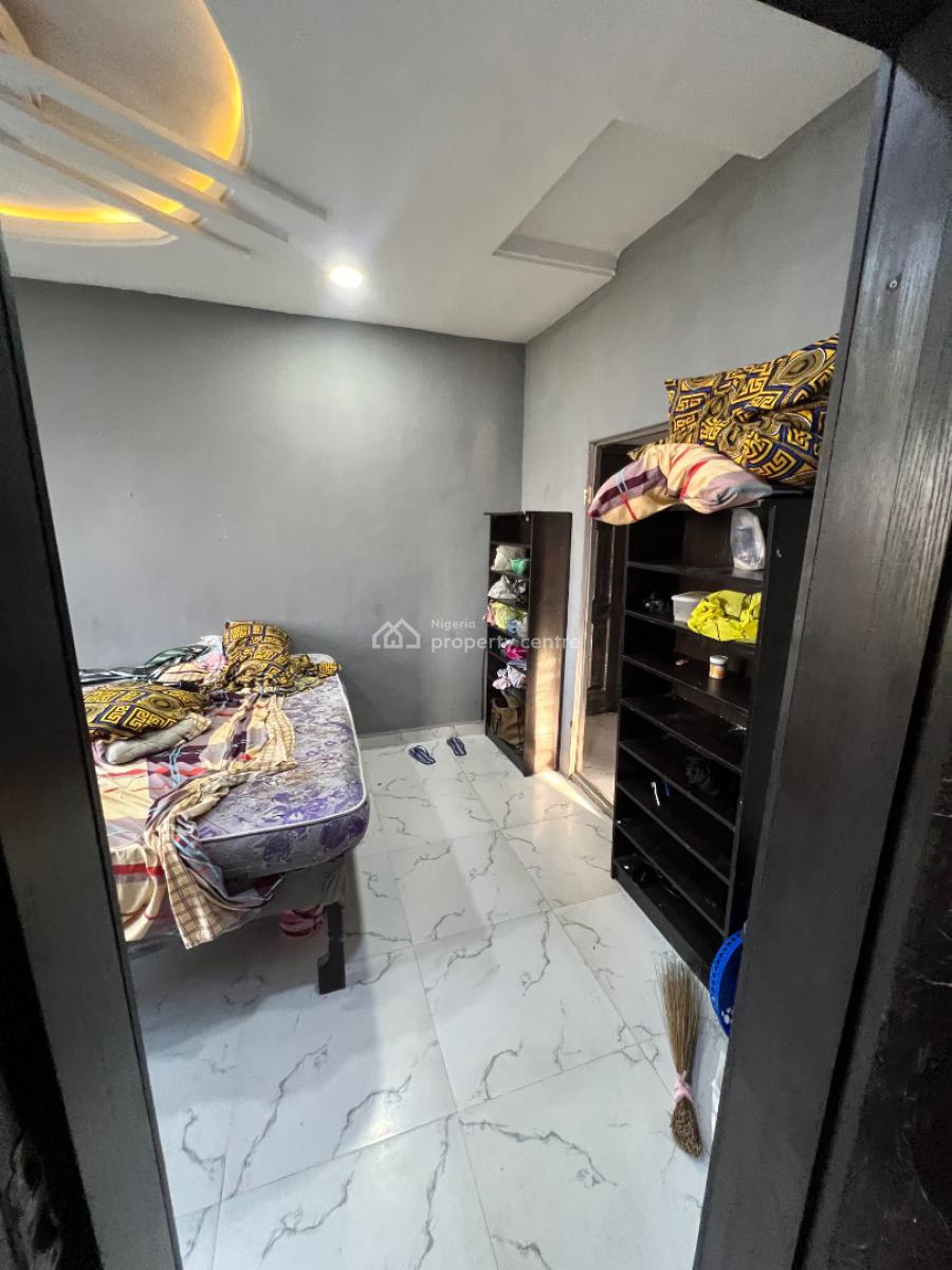 Converted Room and Palour in a Gated Area, Ologolo, Lekki, Lagos, Mini Flat (room and Parlour) for Rent