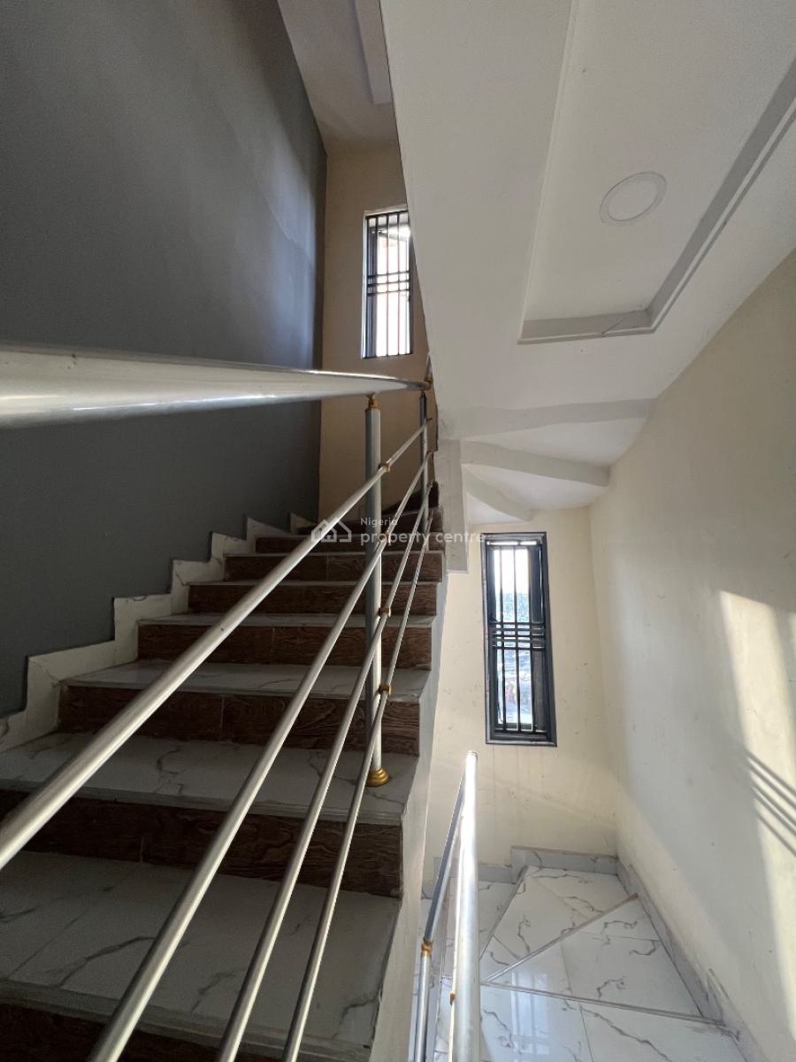Converted Room and Palour in a Gated Area, Ologolo, Lekki, Lagos, Mini Flat (room and Parlour) for Rent