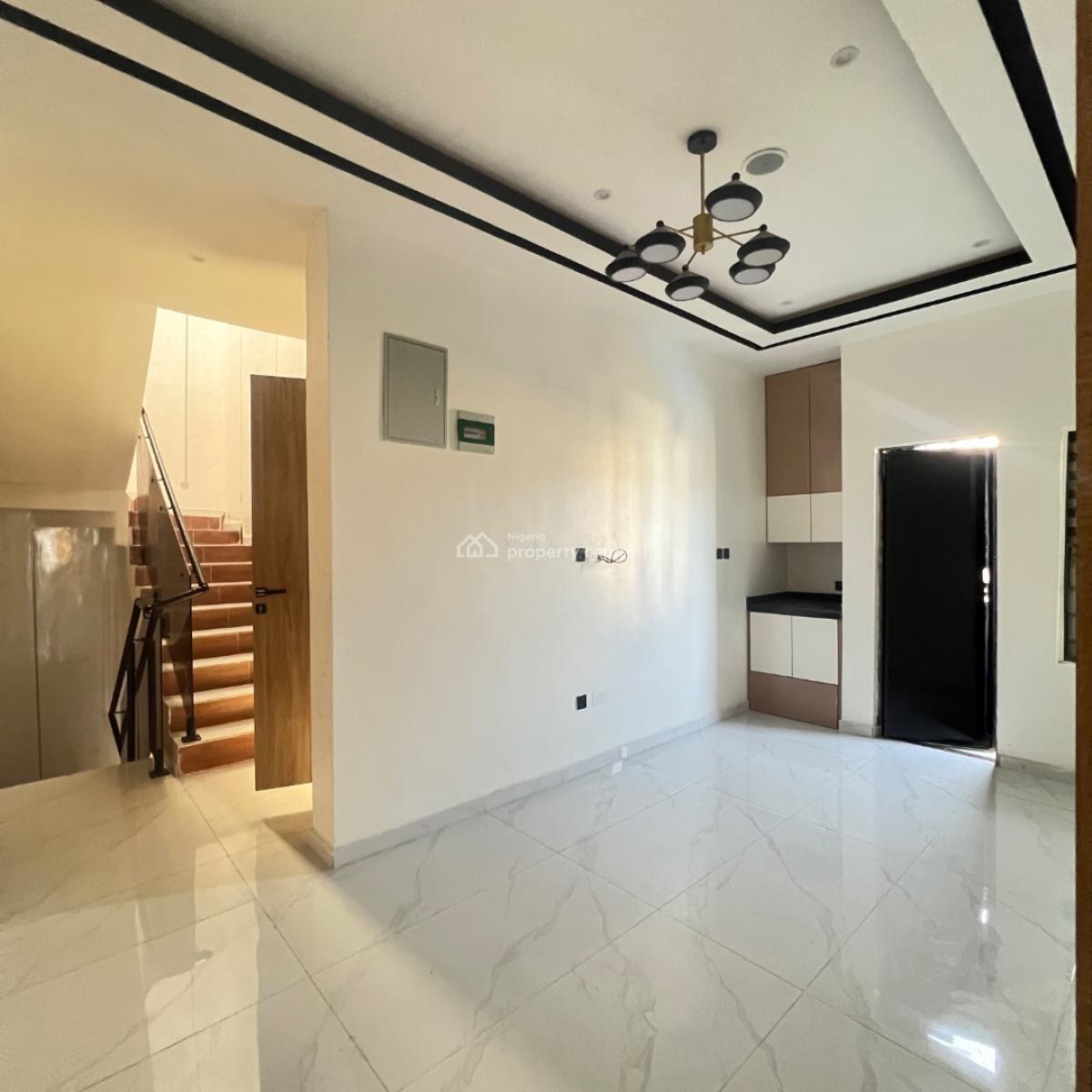 6 Bedroom with Bq, Chevron, Ikota, Lekki, Lagos, Detached Duplex for Sale
