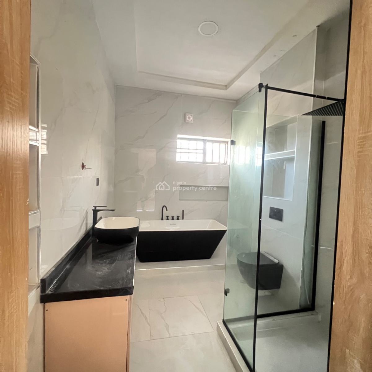 6 Bedroom with Bq, Chevron, Ikota, Lekki, Lagos, Detached Duplex for Sale