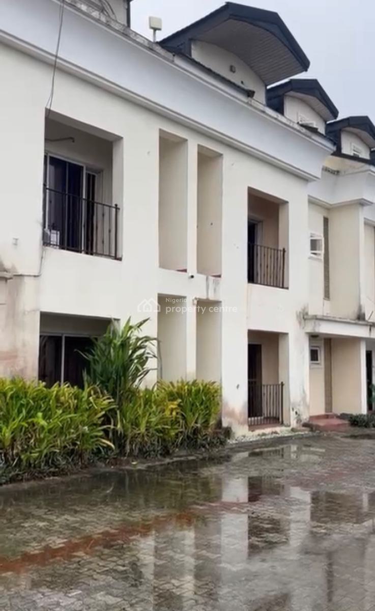 Spacious 4 Bedroom, Lekki, Lagos, Terraced Duplex for Rent
