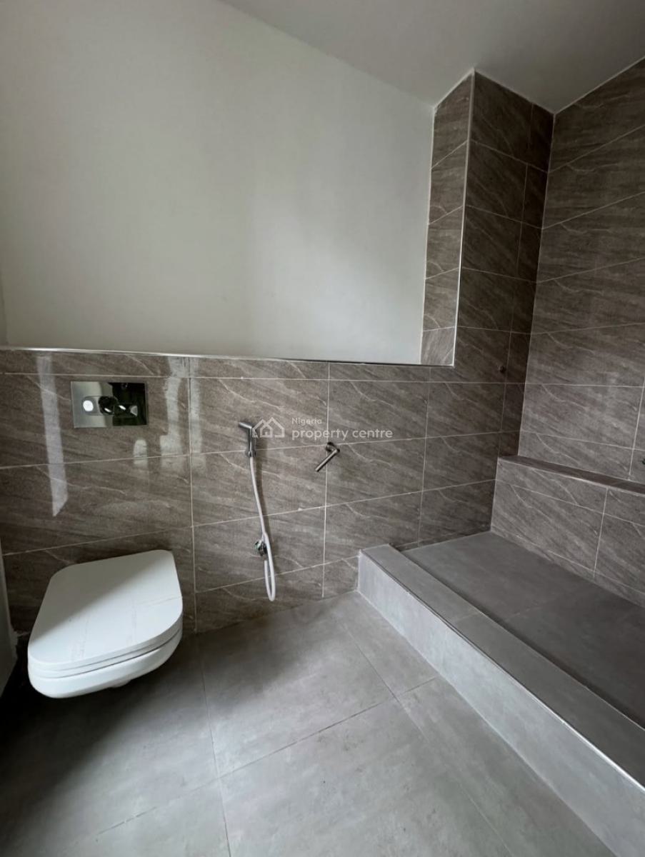 Newly Built and Serviced 4 Bedroom En-suite Townhouse., Ikate, Lekki, Lagos, Terraced Duplex for Rent