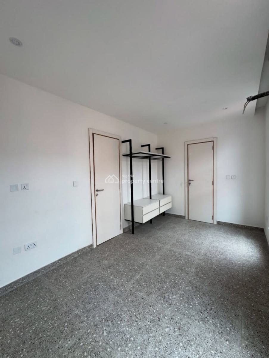 Newly Built and Serviced 4 Bedroom En-suite Townhouse., Ikate, Lekki, Lagos, Terraced Duplex for Rent