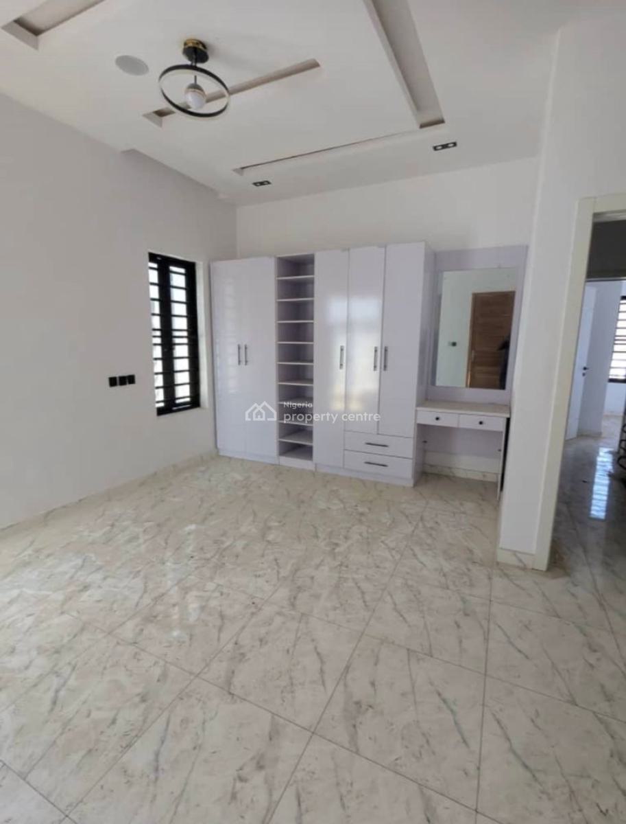 4 Bedroom Fully Detached Duplex with a Bq Very Neat, Ikota, Lekki, Lagos, Detached Duplex for Rent