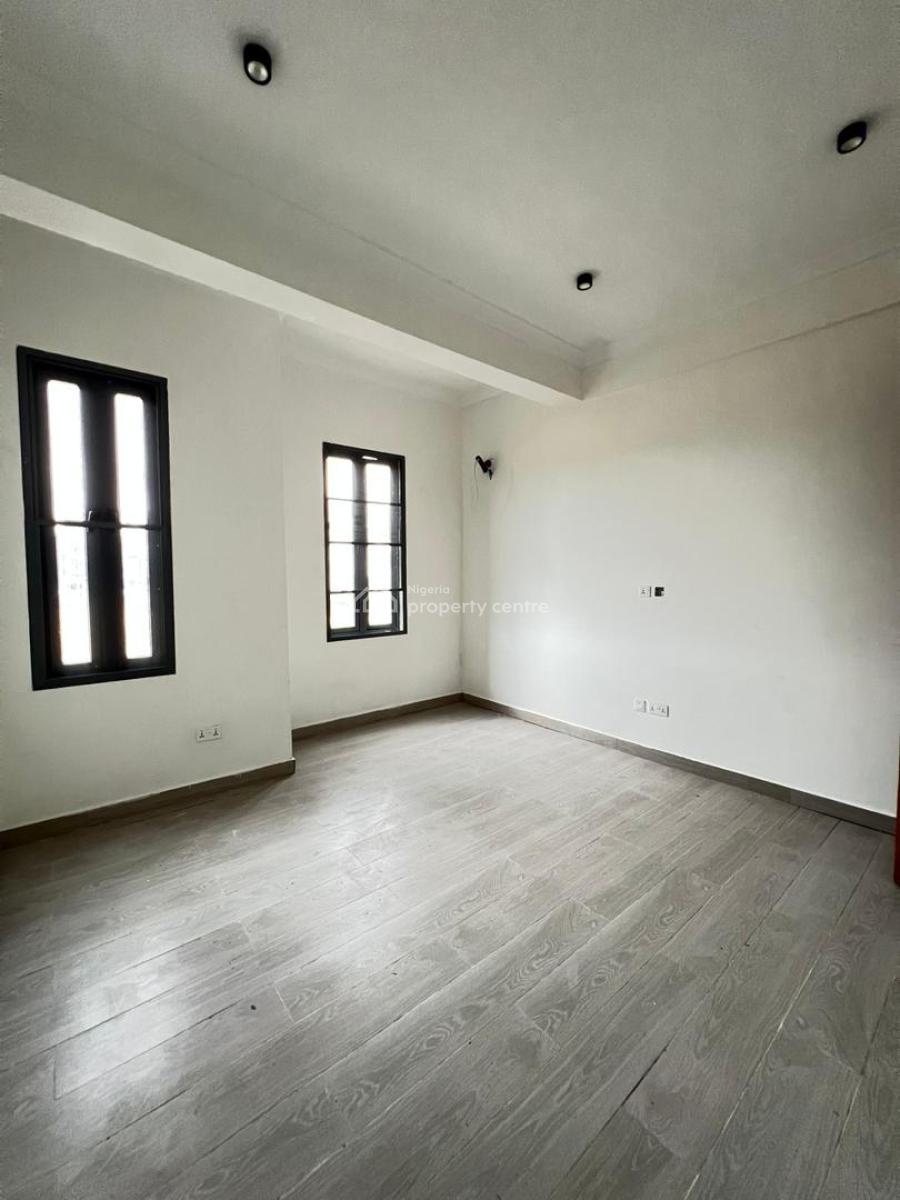 Gorgeous 3 Bedroom Apartment Within a Serene Environ, Ikate, Lekki, Lagos, Flat / Apartment for Sale