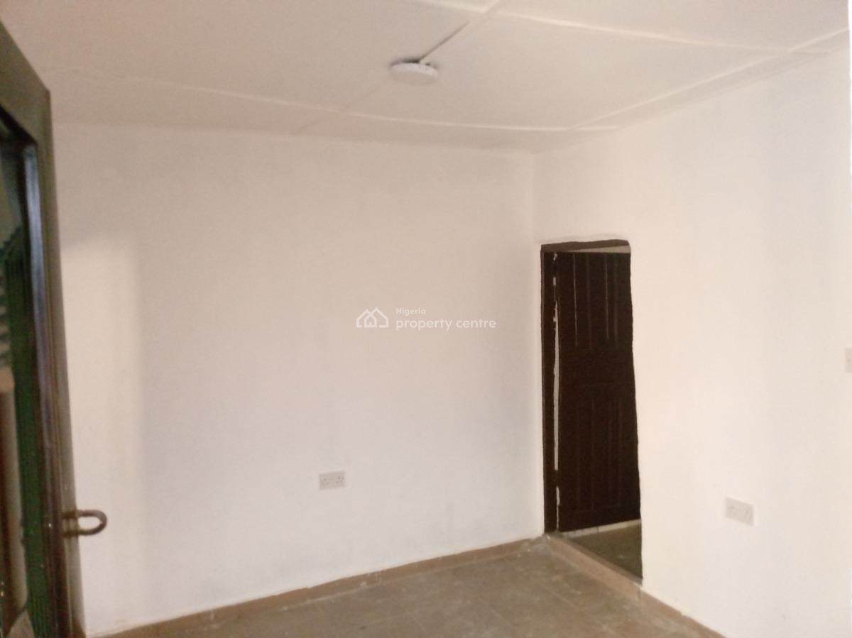 a Clean Mini-flat, Near Baale Road, Ajuwon, Ojodu, Lagos, Mini Flat (room and Parlour) for Rent