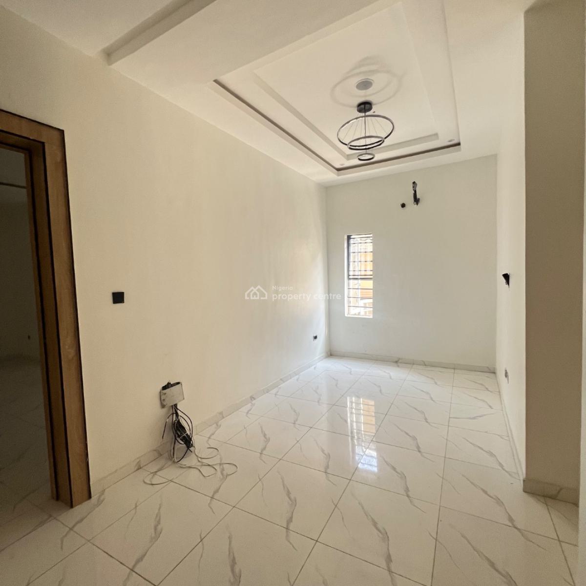 4 Bedroom with Bq, Ikota, Lekki, Lagos, Semi-detached Duplex for Sale