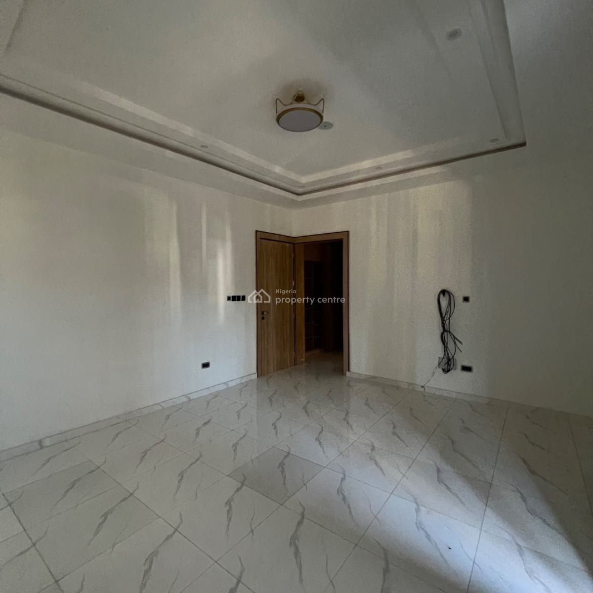 4 Bedroom with Bq, Ikota, Lekki, Lagos, Semi-detached Duplex for Sale