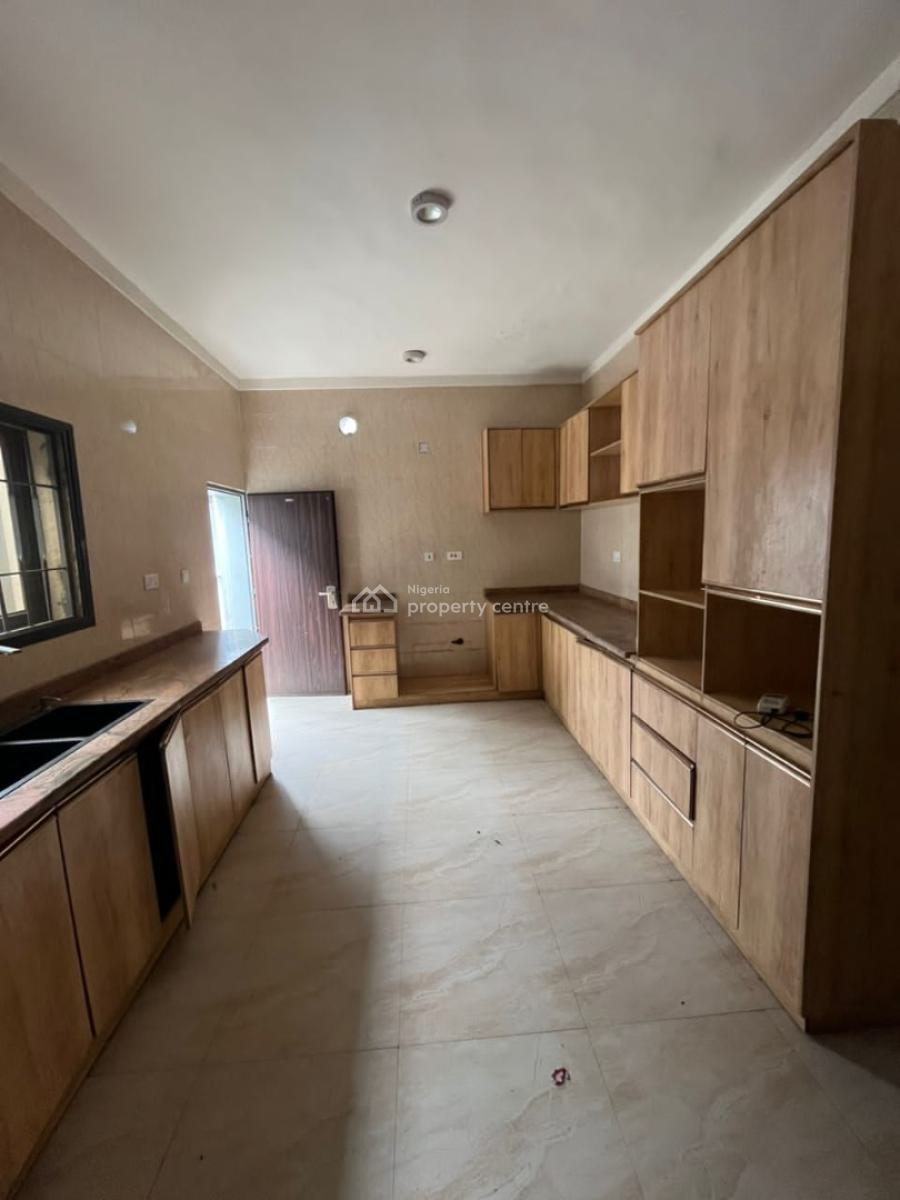 4 Bedroom Semi Detached Duplex with 1 Bedroom, Lokogoma District, Abuja, Semi-detached Duplex for Sale