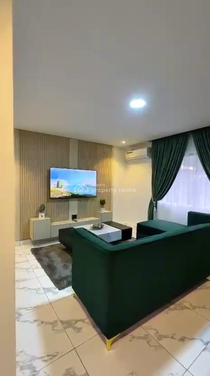 2 Furnished 1bedroom and 1 Unit 2bedroom Ensuit, Lekki Phase 1, Lekki, Lagos, Flat / Apartment for Rent