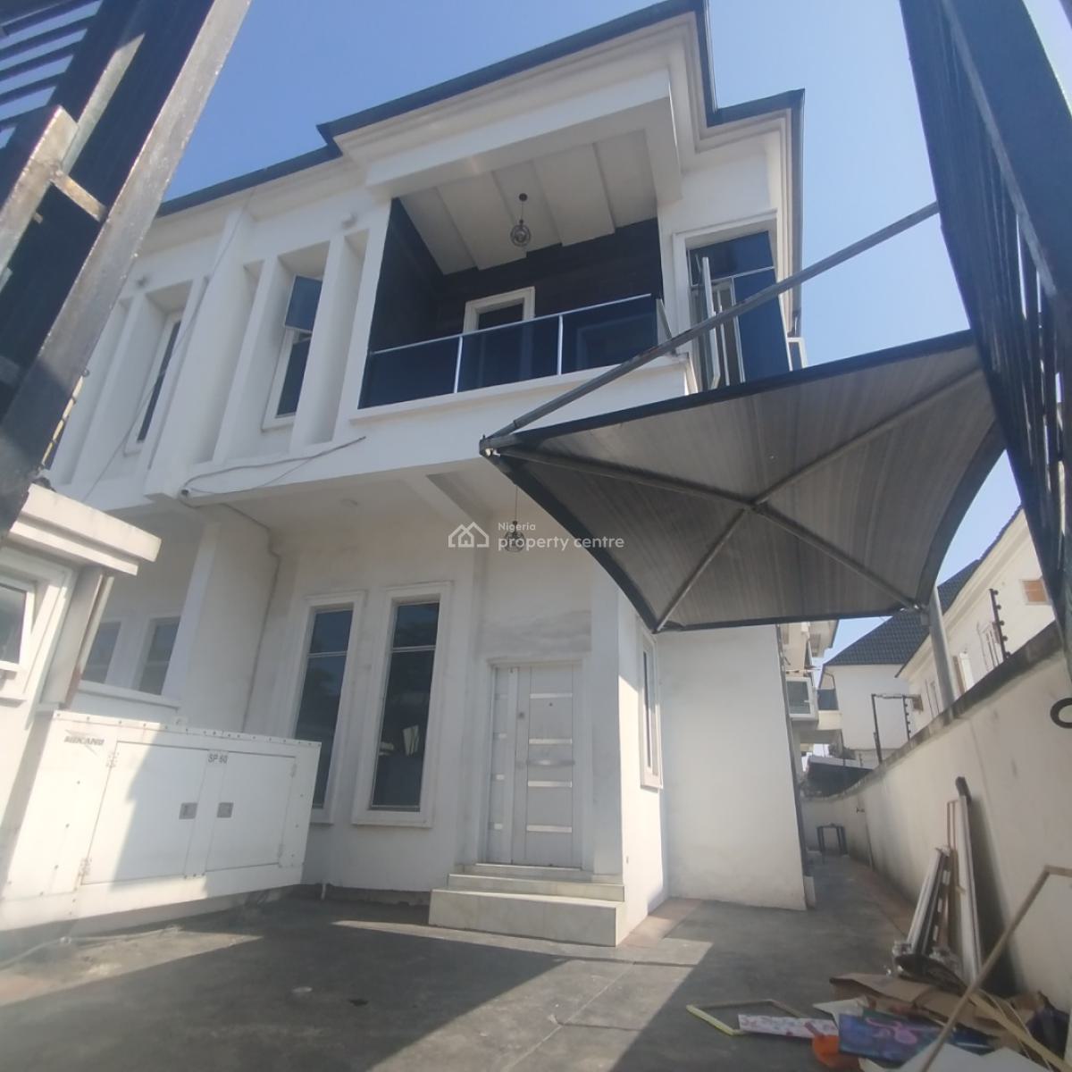 Nice 4 Bedroom Semi Detached Duplex with Bq, Chevron Drive, Lekki Expressway, Lekki, Lagos, Semi-detached Duplex for Rent