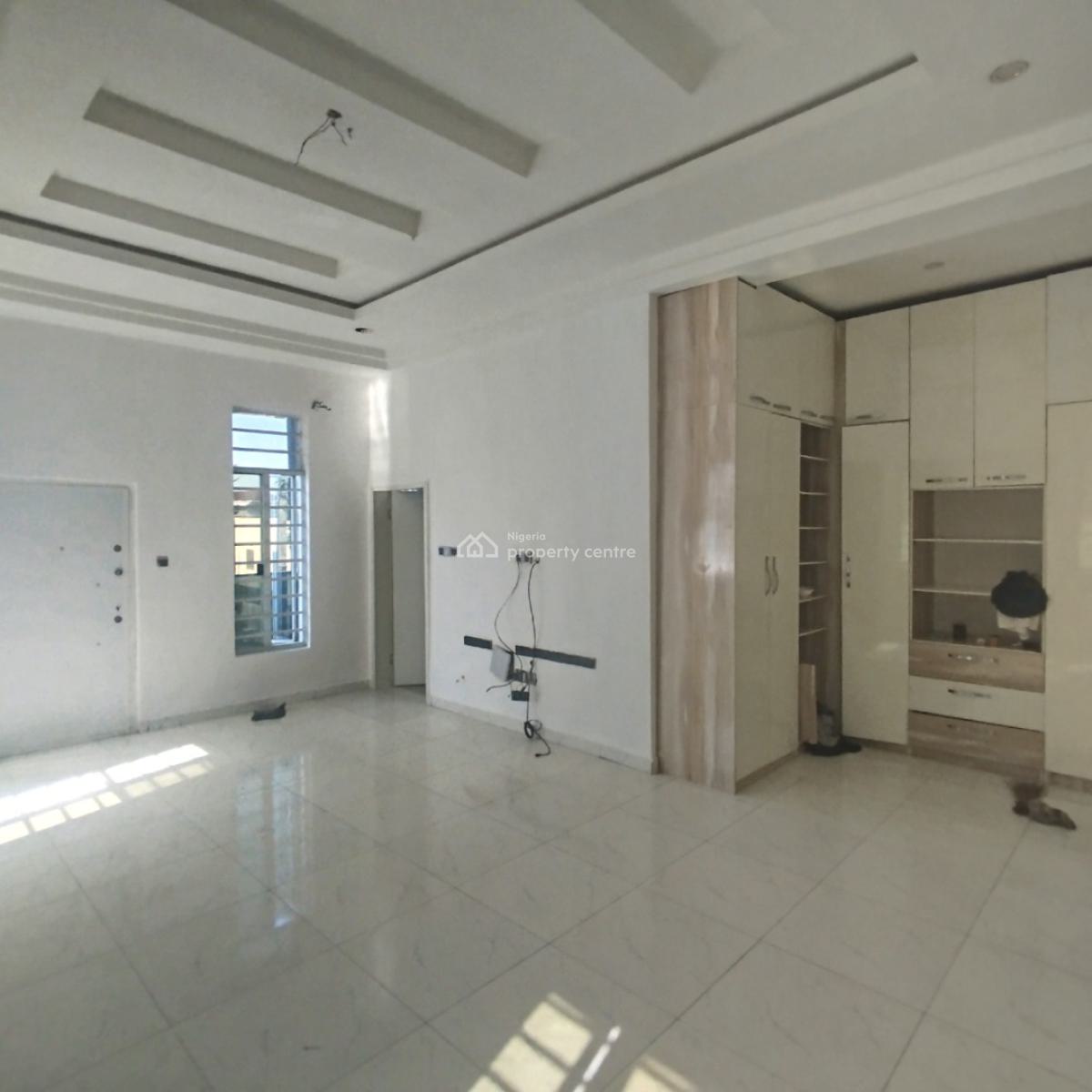 Nice 4 Bedroom Semi Detached Duplex with Bq, Chevron Drive, Lekki Expressway, Lekki, Lagos, Semi-detached Duplex for Rent